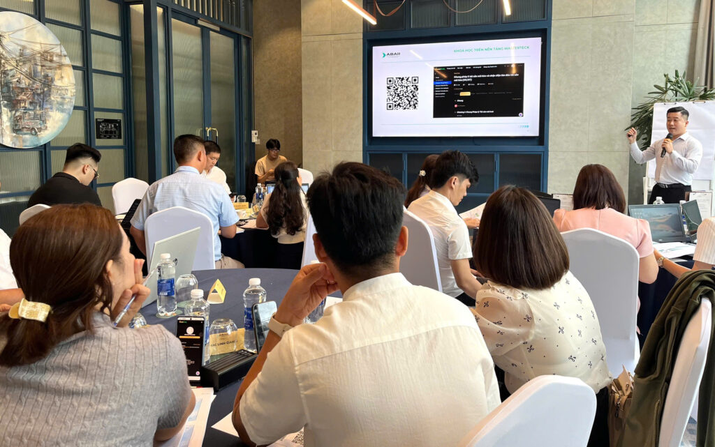 Toàn cảnh khóa học “Khung pháp lý tài sản mã hóa và nhận diện lừa đảo tài sản mã hóa” do Viện ABAII tổ chức tại TPHCM.