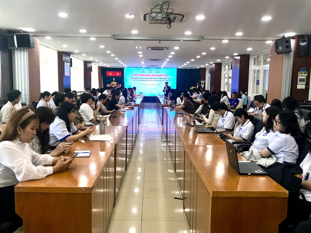 Toàn cảnh Hội thảo khoa học quốc gia “Ứng dụng AI, Blockchain và Metaverse trong marketing”.